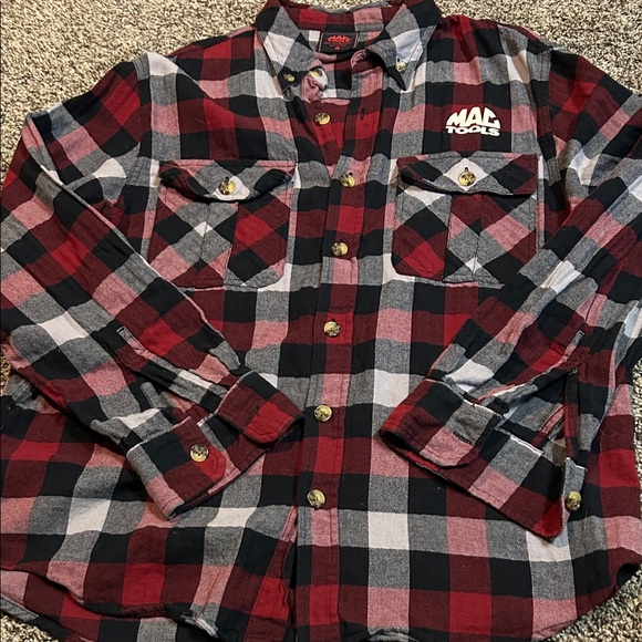 Mac Tools Men's Red and Black Button Down Shirt - Picture 2 of 5